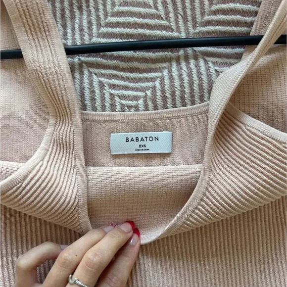 Babaton Light Tan Ribbed Tank Top - Picture 3 of 3